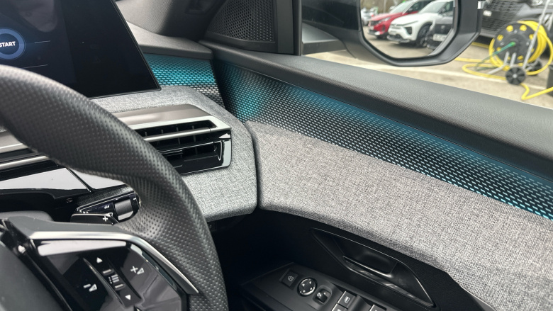 Peugeot 5008 157kW GT 73kWh 5dr Auto Electric Estate